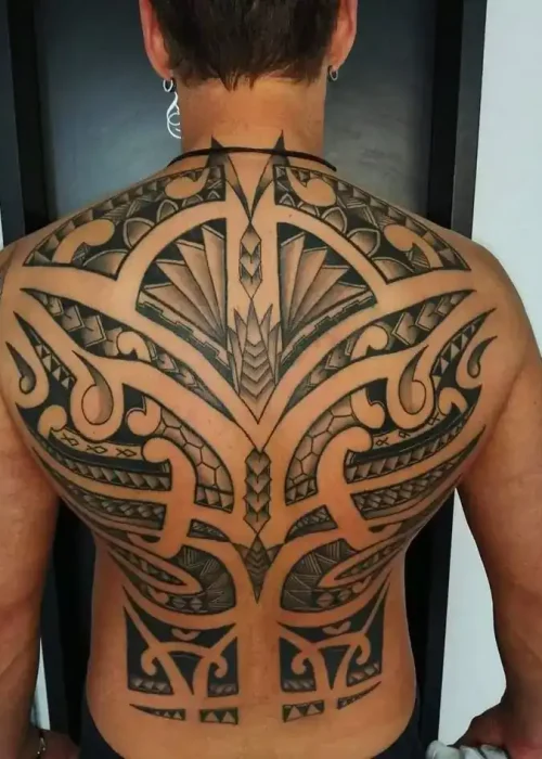Bedeutung der Maori-Tattoos in Einbeck
